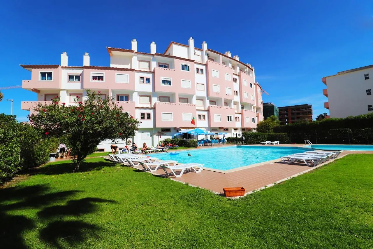 Fiph Castelos Da Rocha Grey Apartment Portimao