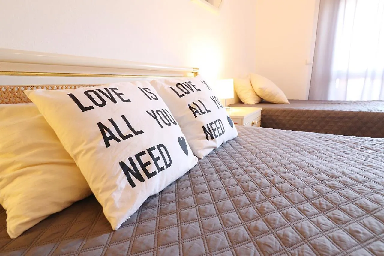 Fiph Castelos Da Rocha Grey Apartment Portimao 0*,